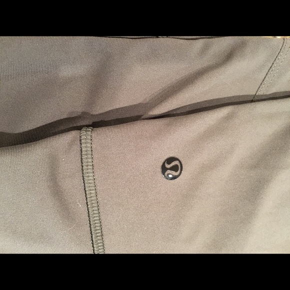 mens joggers with belt loops